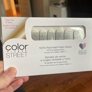 ColorStreet nails- Dripping in Diamonds